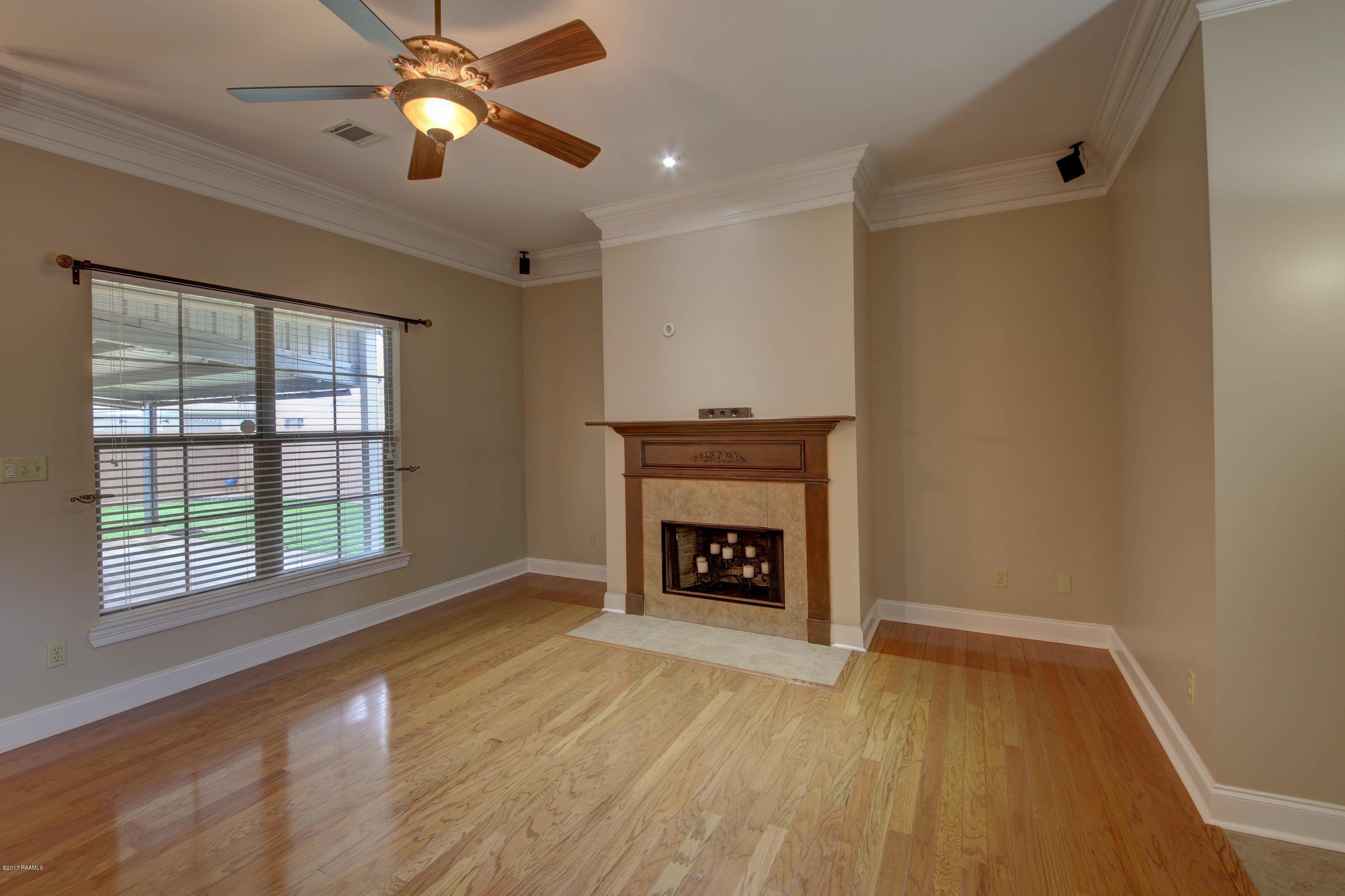 2104 Bonin Road Youngsville, LA 70592 - Photo 6 of 32 Gallery Image 6
