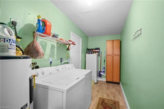 $249,900 | 954 Jolly Road, North Fort Myers, FL 33903