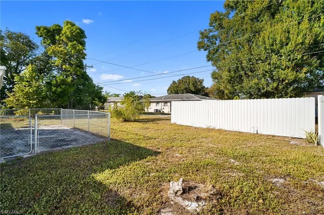 $249,900 | 954 Jolly Road, North Fort Myers, FL 33903