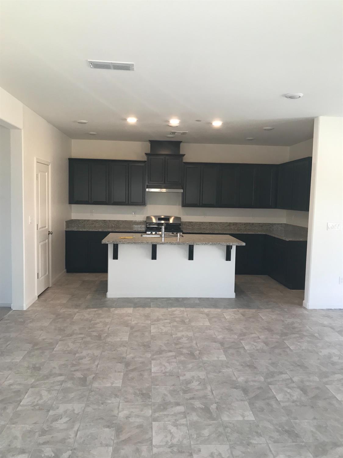 1342 Randy Avenue Fowler, CA 93625 - Photo 3 of 7 Gallery Image 3