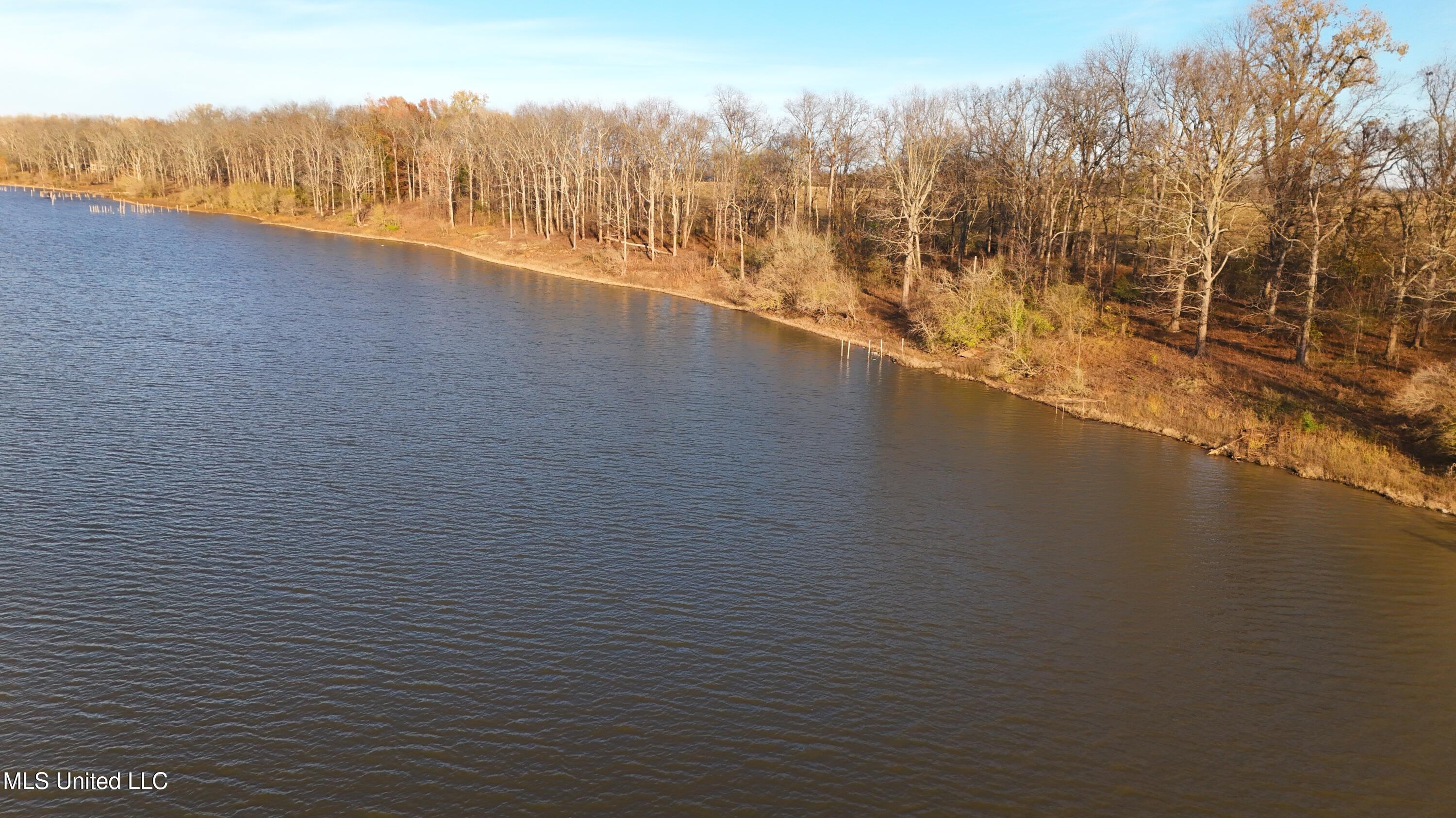 72 Loyd Road Beulah, MS 38726 - Photo 21 of 27 DJI_20251211161351_0156_D