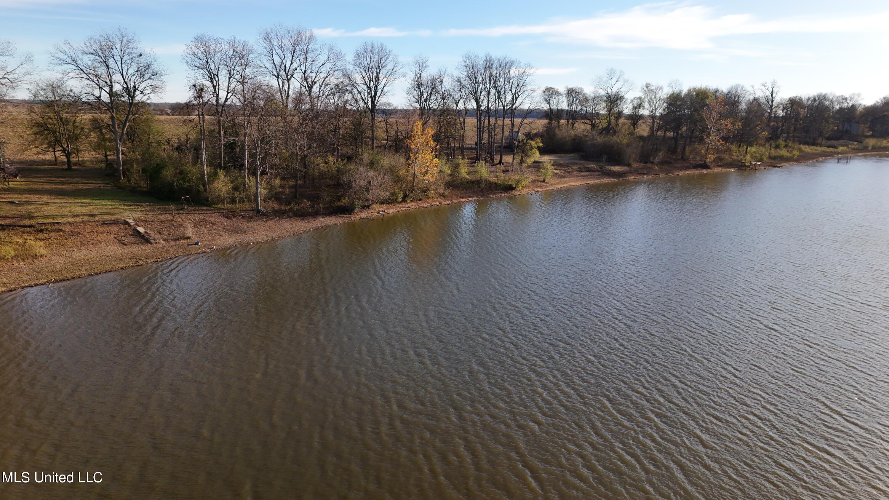72 Loyd Road Beulah, MS 38726 - Photo 22 of 27 DJI_20251211161357_0157_D