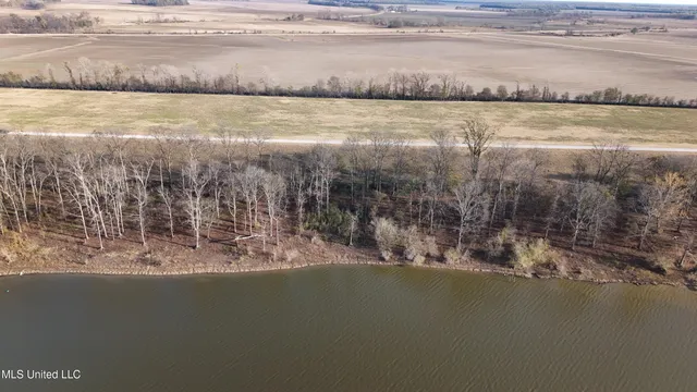 $30,000 | 72 Loyd Road, Beulah, MS 38726