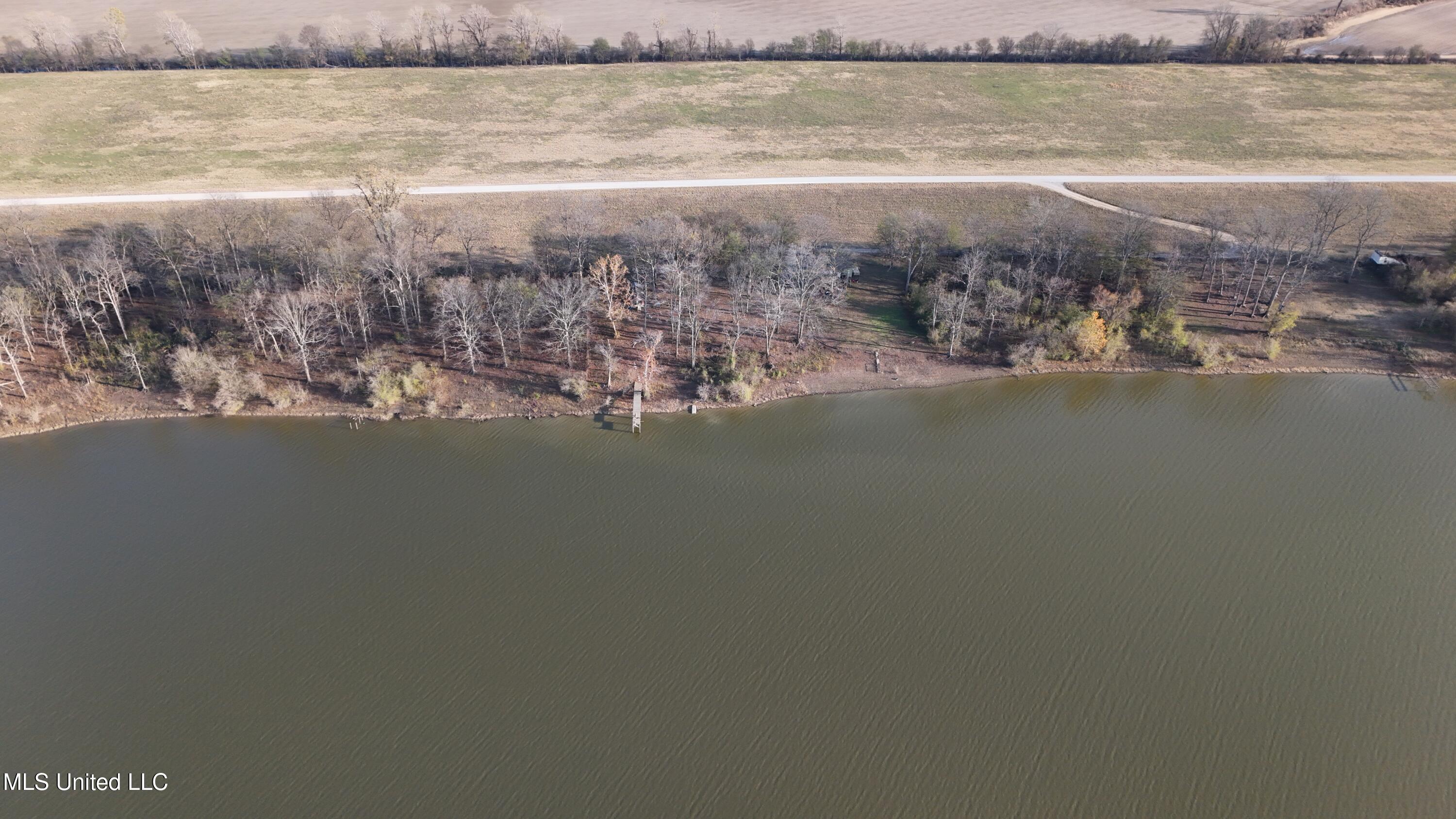 72 Loyd Road Beulah, MS 38726 - Photo 9 of 27 DJI_20251211160813_0144_D