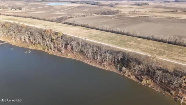 $30,000 | 72 Loyd Road, Beulah, MS 38726