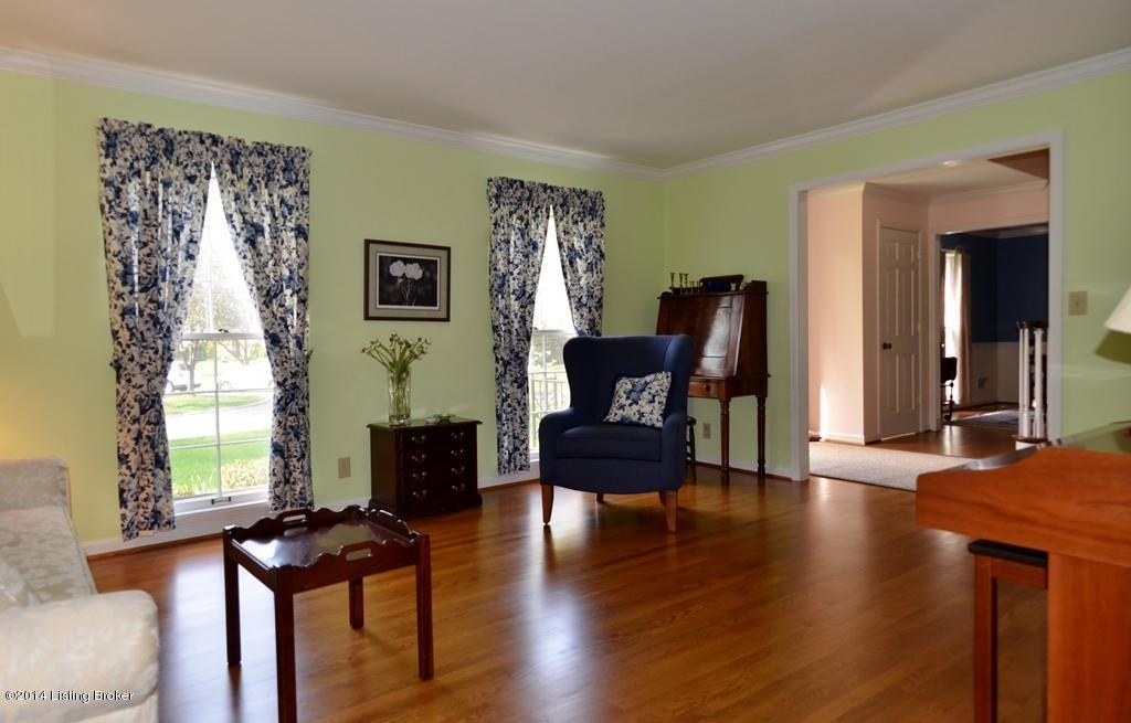 2901 Lightheart Road Louisville, KY 40222 - Photo 11 of 53 DLJ_4446 sitting room