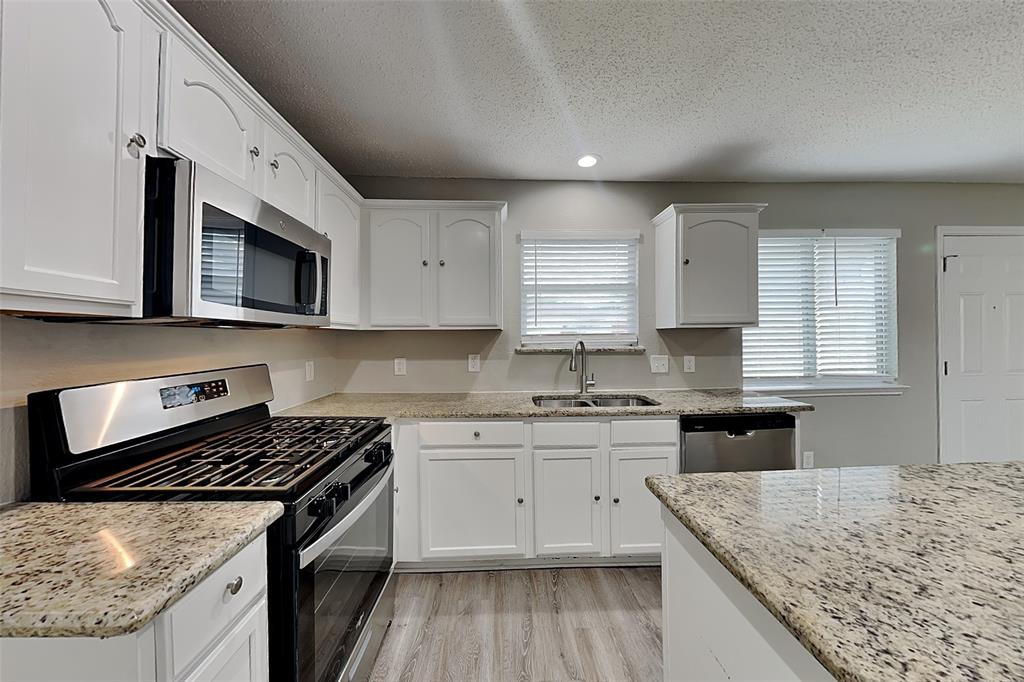 1812 Solitude Court Allen, TX 75002 - Photo 5 of 25