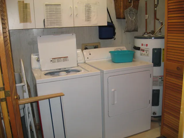 $649,000 | 30 11th Avenue, Southern Shores, NC 27949