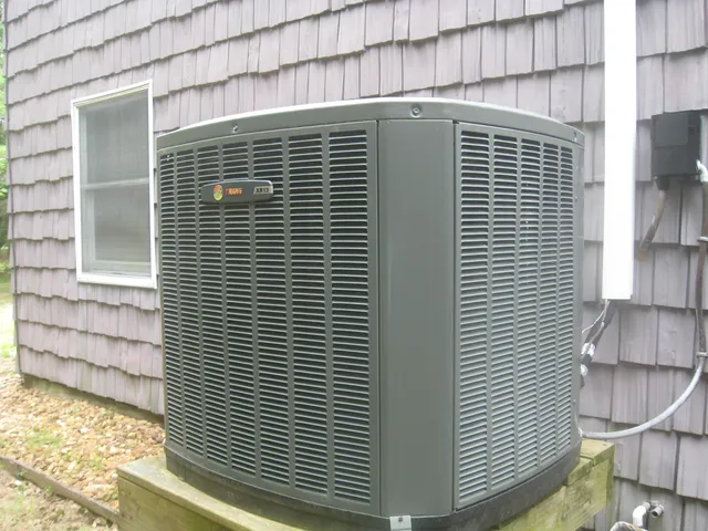 $649,000 | 30 11th Avenue, Southern Shores, NC 27949