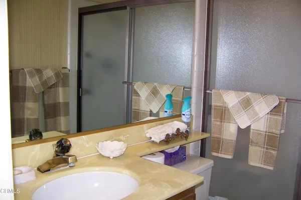$625,000 | 30036 Village 30, Camarillo, CA 93012