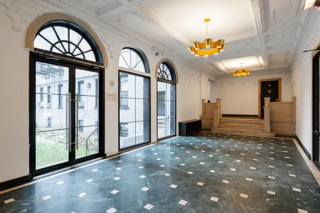 $3,090 | 640 Ditmas Avenue, Unit 28 | Kensington