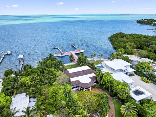 $6,999,000 | 88110 Overseas Highway, Tavernier, FL 33070