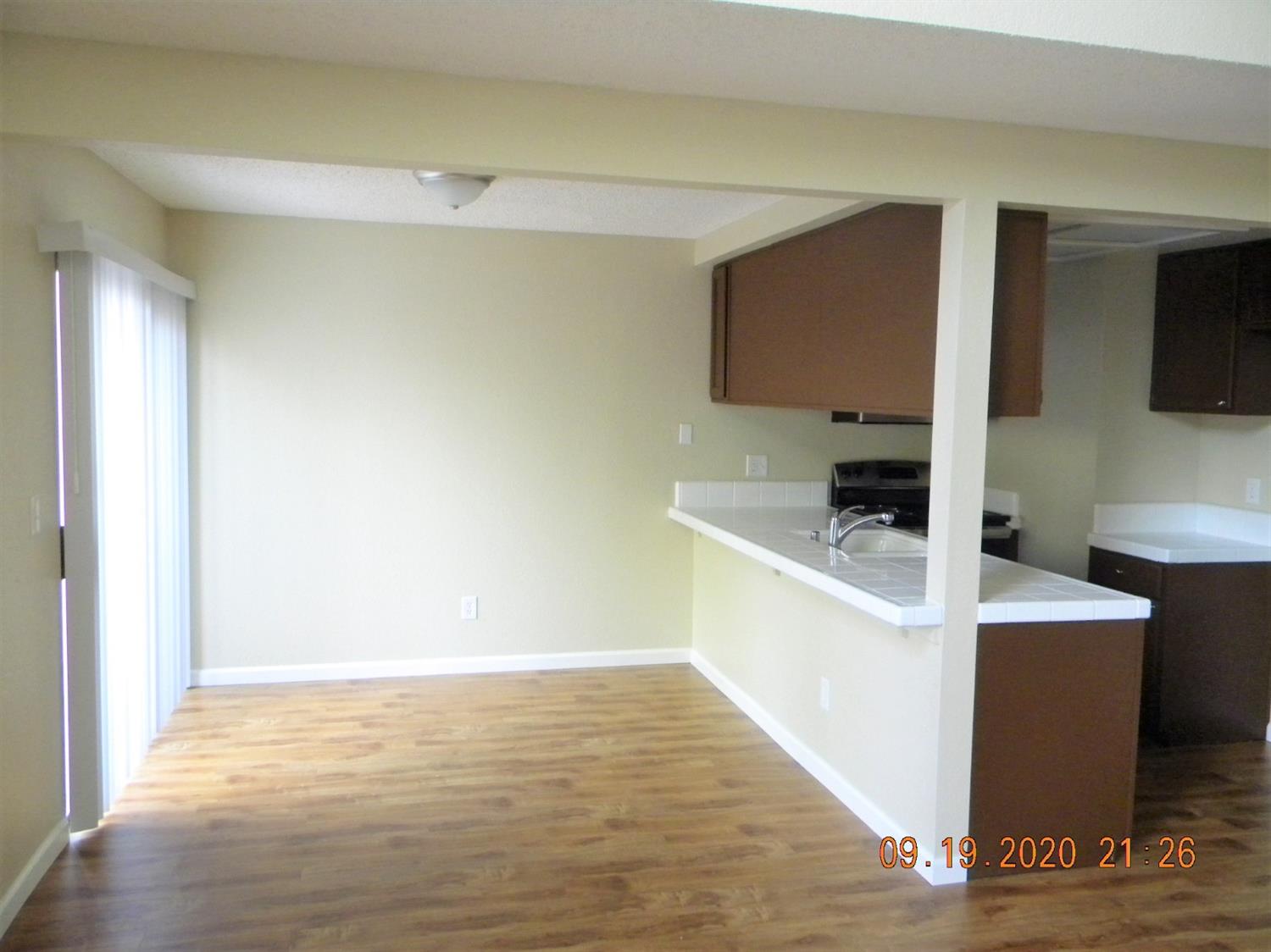1365 Hood Road Sacramento, CA 95825 - Photo 2 of 15 Gallery Image 2