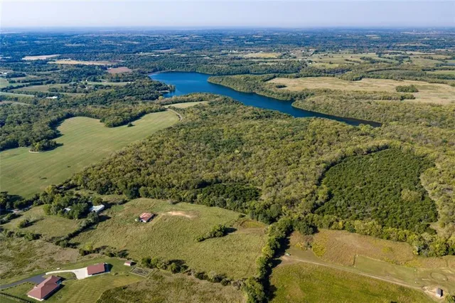 $8,725,000 | 0 McLouth Road, Tonganoxie, KS 66086
