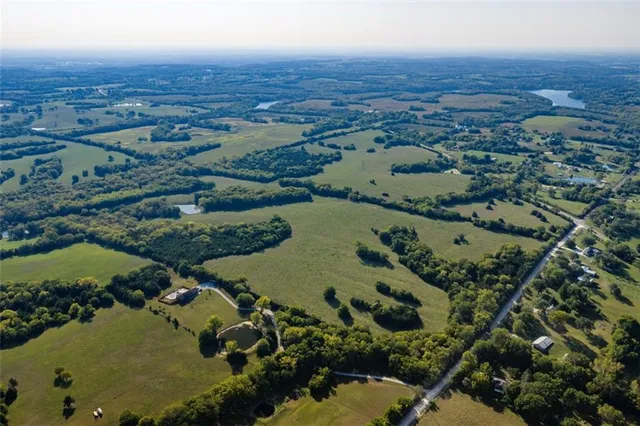 $8,725,000 | 0 McLouth Road, Tonganoxie, KS 66086