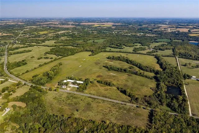 $8,725,000 | 0 McLouth Road, Tonganoxie, KS 66086