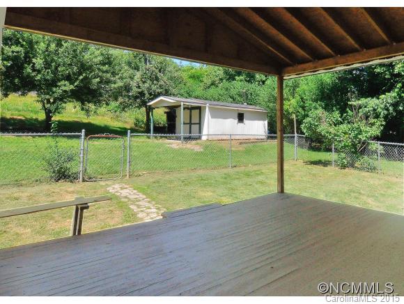 724 Buckeye Access Road Swannanoa, NC 28778 - Photo 4 of 19 Gallery Image 4