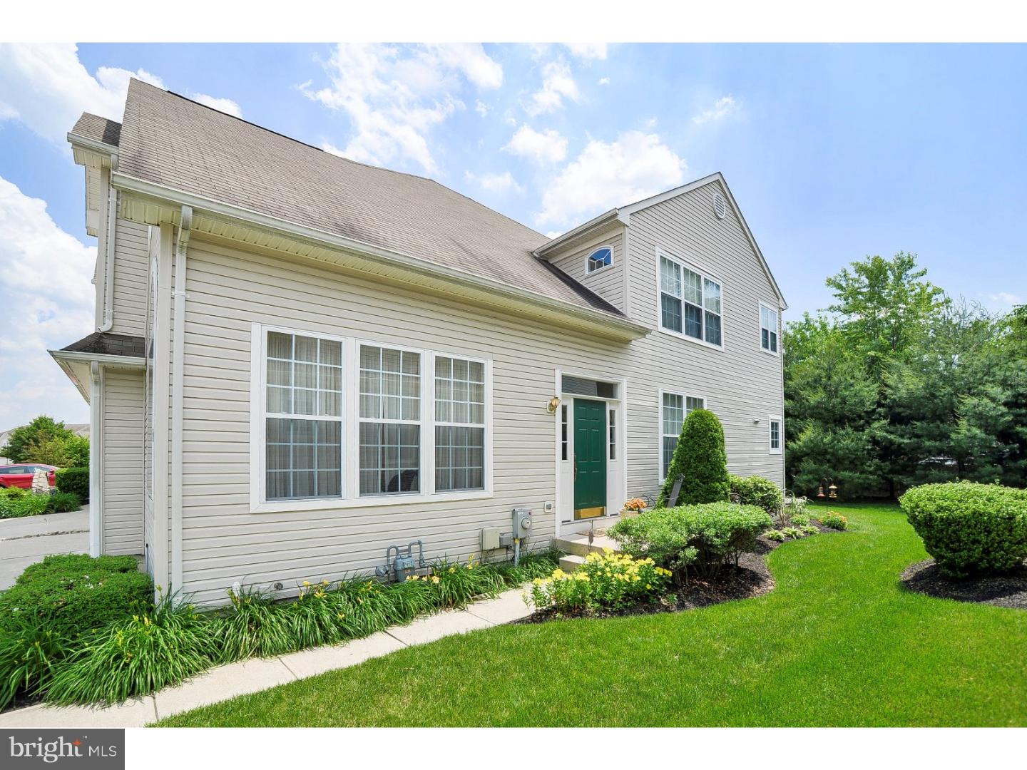 32 Cypress Point Road Mount Holly, NJ 08060 - Photo 2 of 23 Exterior Front