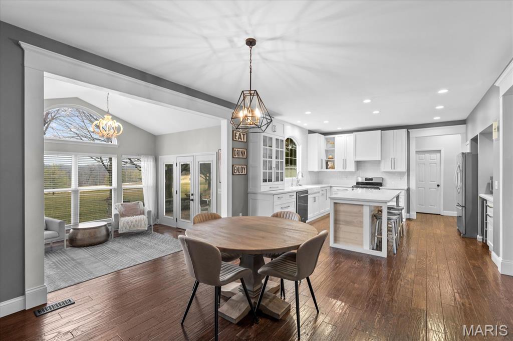 7349 Wolfrun Trail Fairview Heights, IL 62208 - Photo 19 of 55