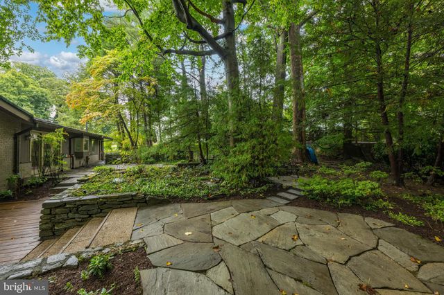 $1,850,000 | 7305 Barra Drive, Bethesda, MD 20817