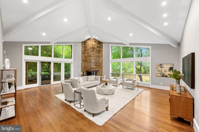 $1,850,000 | 7305 Barra Drive, Bethesda, MD 20817