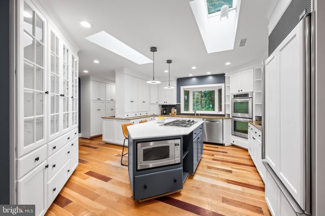 $1,850,000 | 7305 Barra Drive, Bethesda, MD 20817