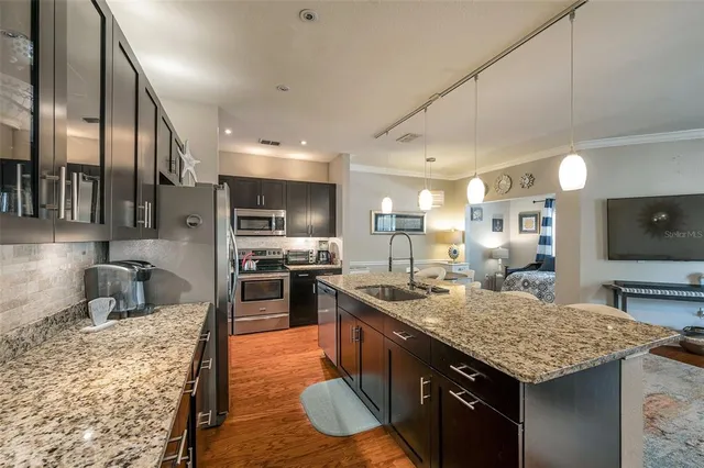 $2,200 | 2245 Chianti Place, Unit 724, Palm Harbor, FL 34683