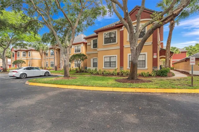 $2,200 | 2245 Chianti Place, Unit 724, Palm Harbor, FL 34683