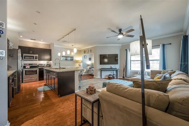 $2,200 | 2245 Chianti Place, Unit 724, Palm Harbor, FL 34683