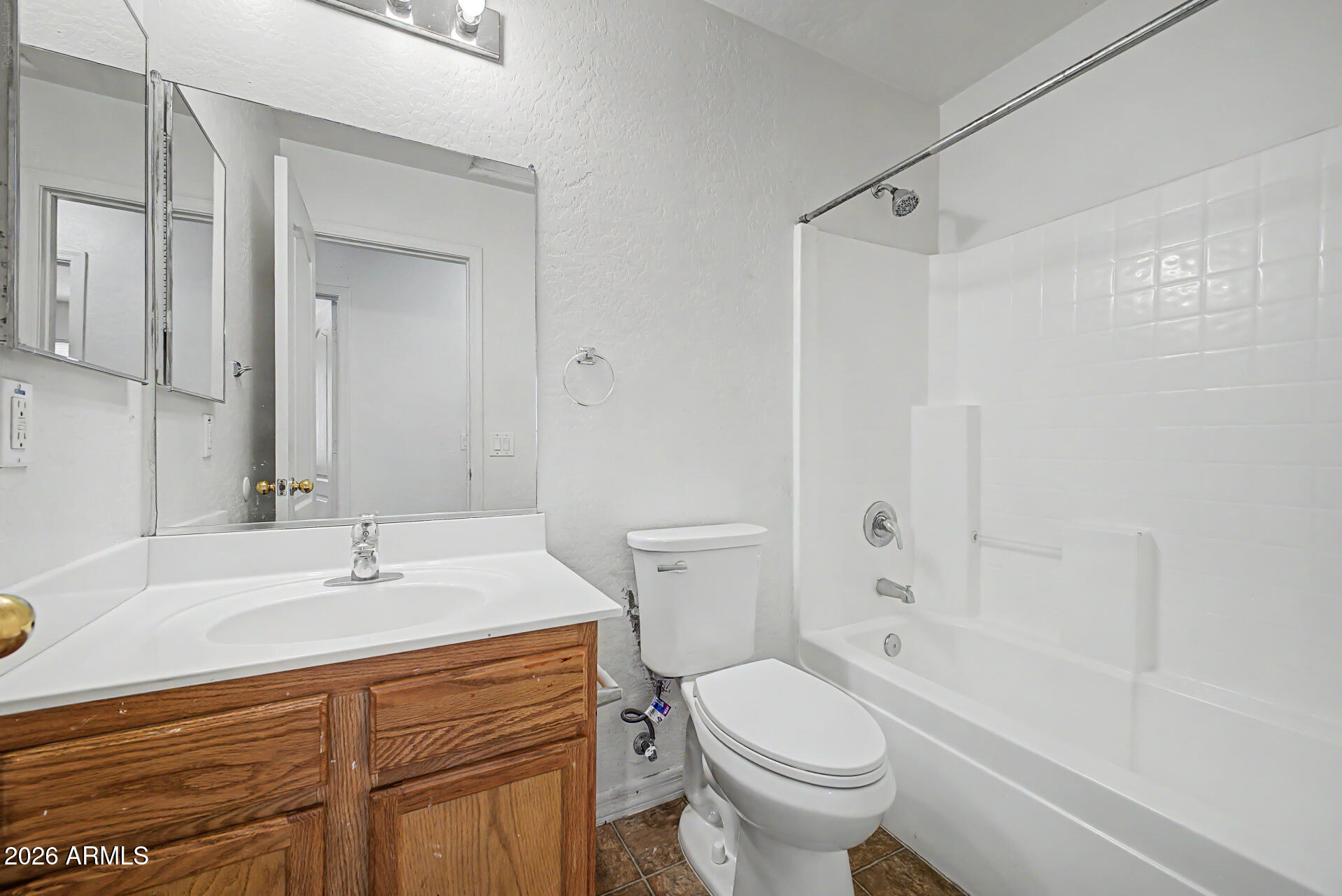 3234 West Pecan Road Phoenix, AZ 85041 - Photo 19 of 23 29 - Pecan
