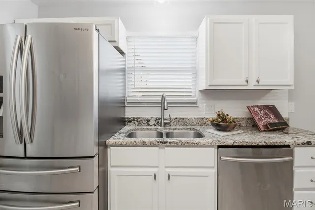 $390,000 | 9624 Chamblin Drive, St. Louis, MO 63123