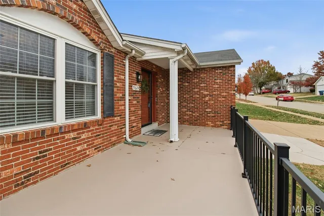$390,000 | 9624 Chamblin Drive, St. Louis, MO 63123
