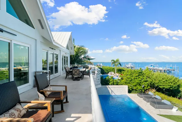 $3,800,000 | 63 Mutiny Place, Key Largo, FL 33037