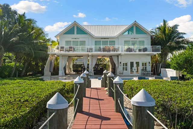 $3,800,000 | 63 Mutiny Place, Key Largo, FL 33037