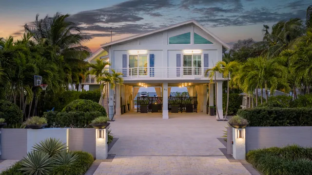 $3,800,000 | 63 Mutiny Place, Key Largo, FL 33037