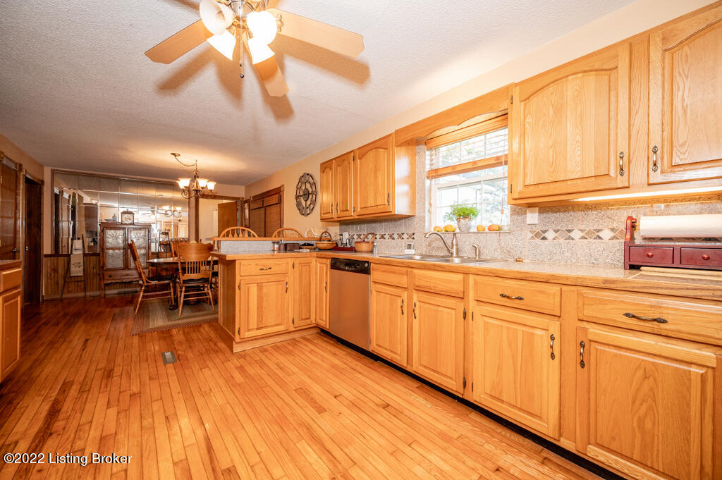 1489 Nolin Road Sonora, KY 42776 - Photo 25 of 95 DN2_7820