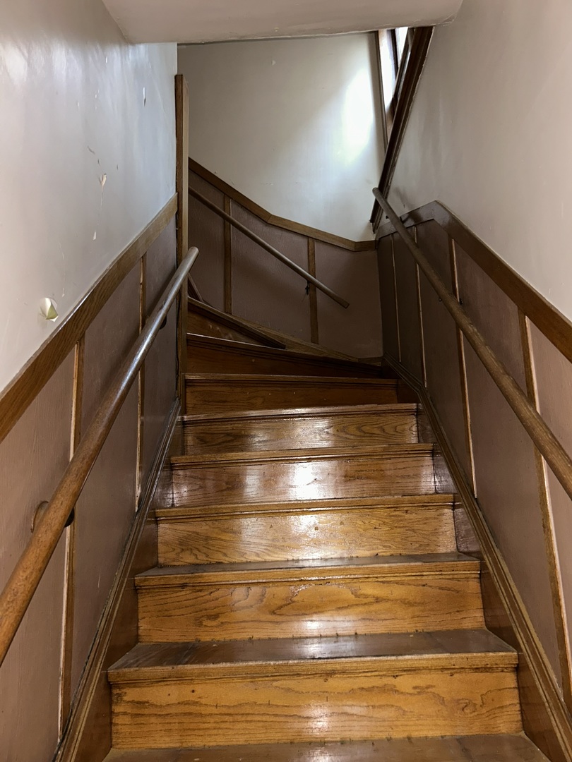 2114 Highland Avenue Berwyn, IL 60402 - Photo 24 of 47