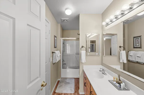 $400,000 | 6475 East Settlers Run Road, Unit 14, Flagstaff, AZ 86004