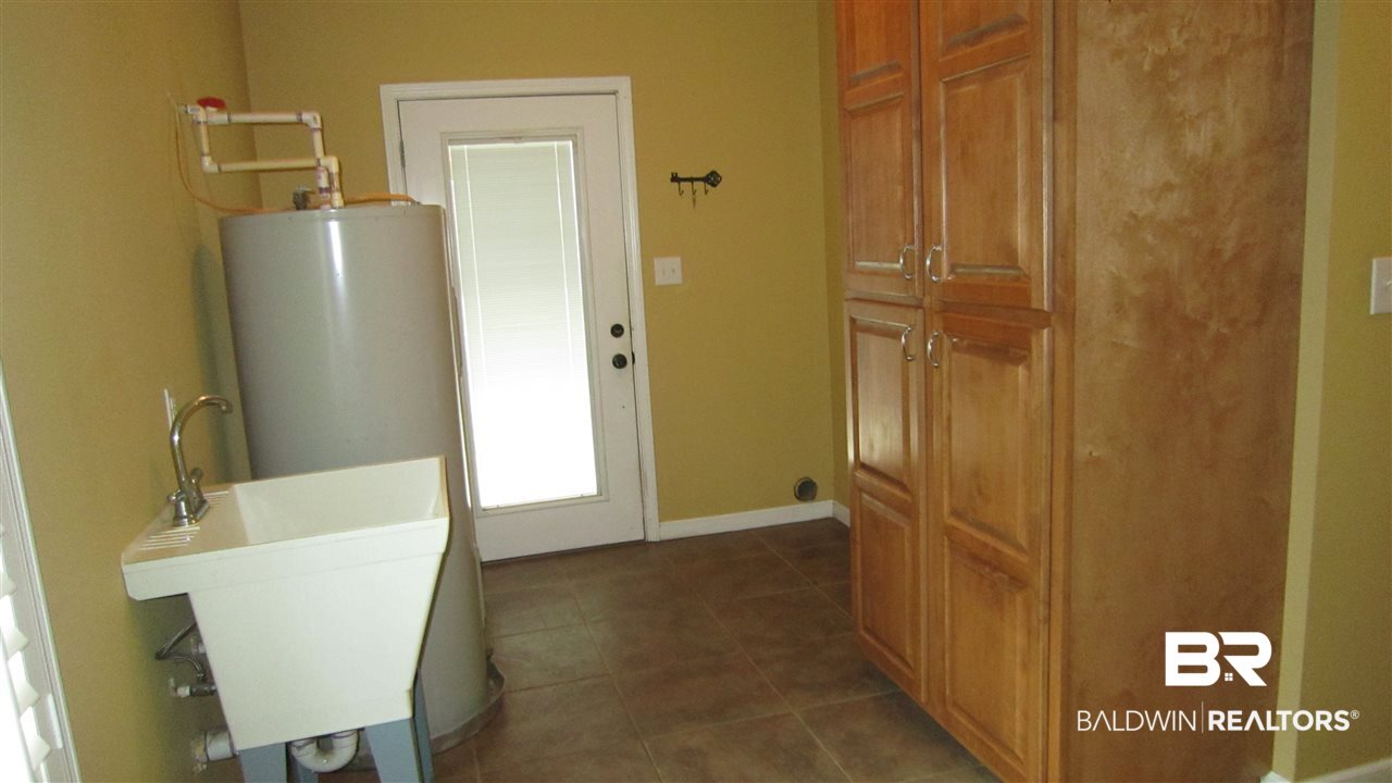 18172 Old Brady Road Bay Minette, AL 36507 - Photo 15 of 33 80 gallon hot water heater