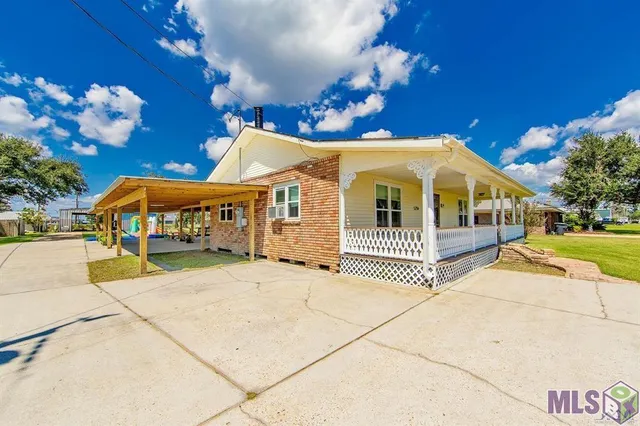 $245,000 | 5256 Bayouside Drive, Chauvin, LA 70344