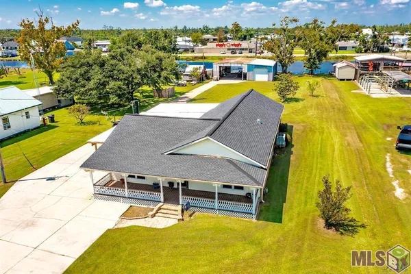 $225,000 | 5256 Bayouside Drive, Chauvin, LA 70344