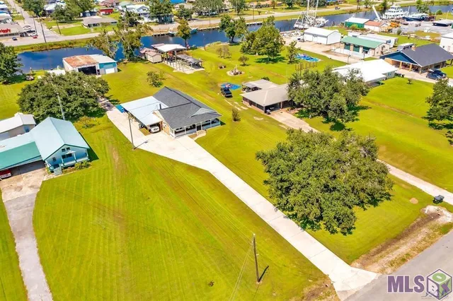 $245,000 | 5256 Bayouside Drive, Chauvin, LA 70344