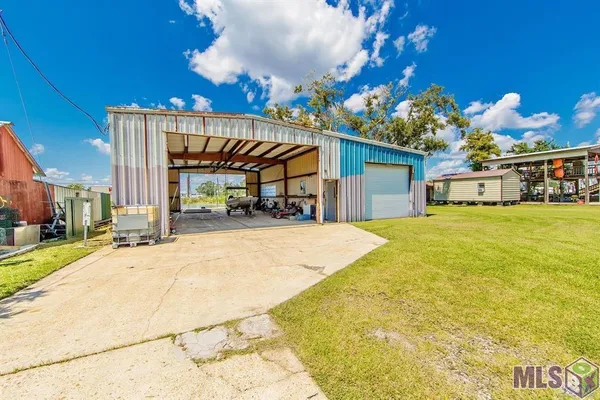 $225,000 | 5256 Bayouside Drive, Chauvin, LA 70344