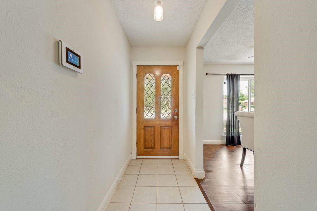905 Pepperidge Court Lancaster, TX 75134 - Photo 2 of 19 a view of an entryway door