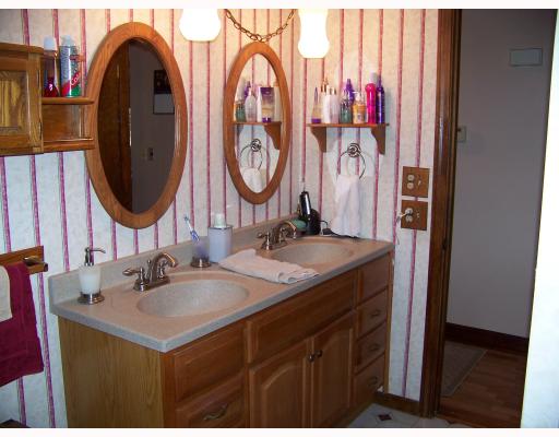 58 Colvintown Road Coventry, RI 02816 - Photo 5 of 8 Master Bath/Spa.