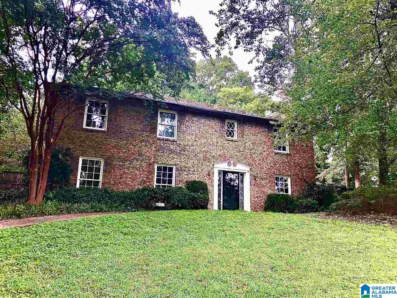 5532 Hunters Hill Road Birmingham, AL 35210 - Photo 1 of 35