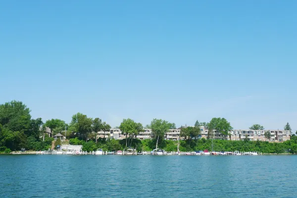$139,900 | 4387 Wilshire Boulevard, Unit 307, Mound, MN 55364