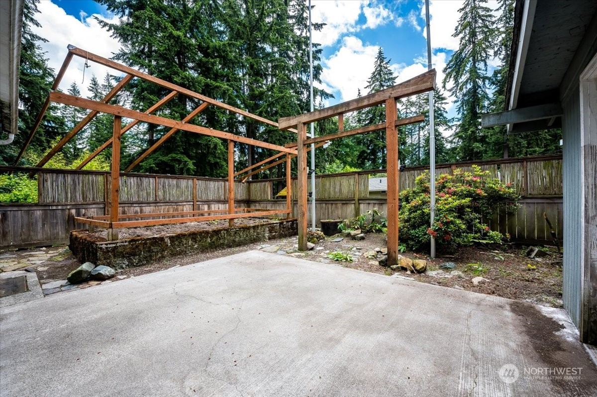107 231st Street Southeast Bothell, WA 98021 - Photo 37 of 39