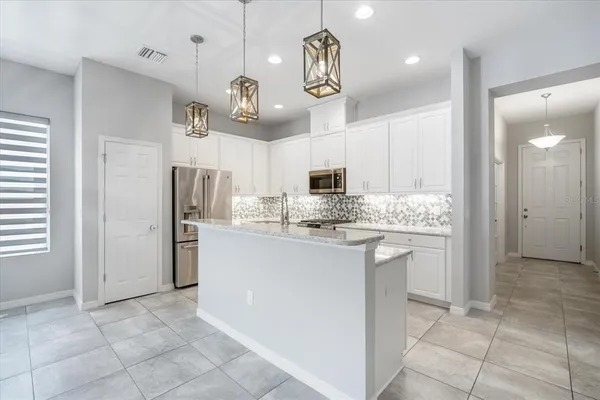 $3,250 | 6523 Watson Road, Riverview, FL 33578
