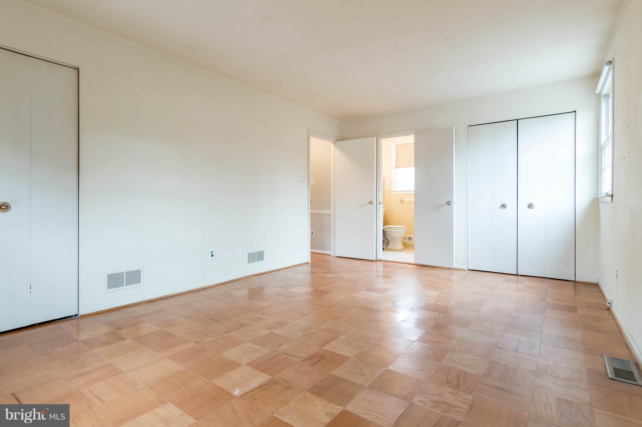 1033 Breezewick Road Baltimore, MD 21286 - Photo 14 of 28 Gallery Image 14